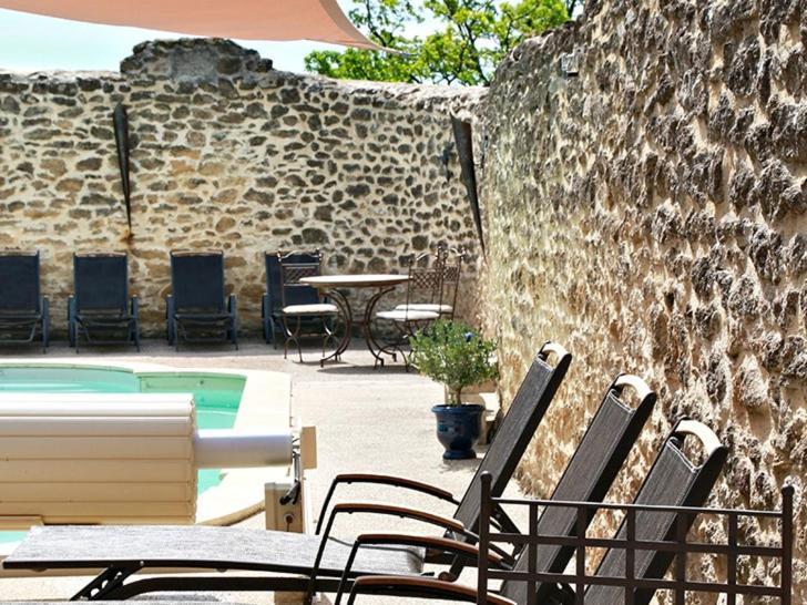 Le Clos de la Tuilière Grignan Exterior foto
